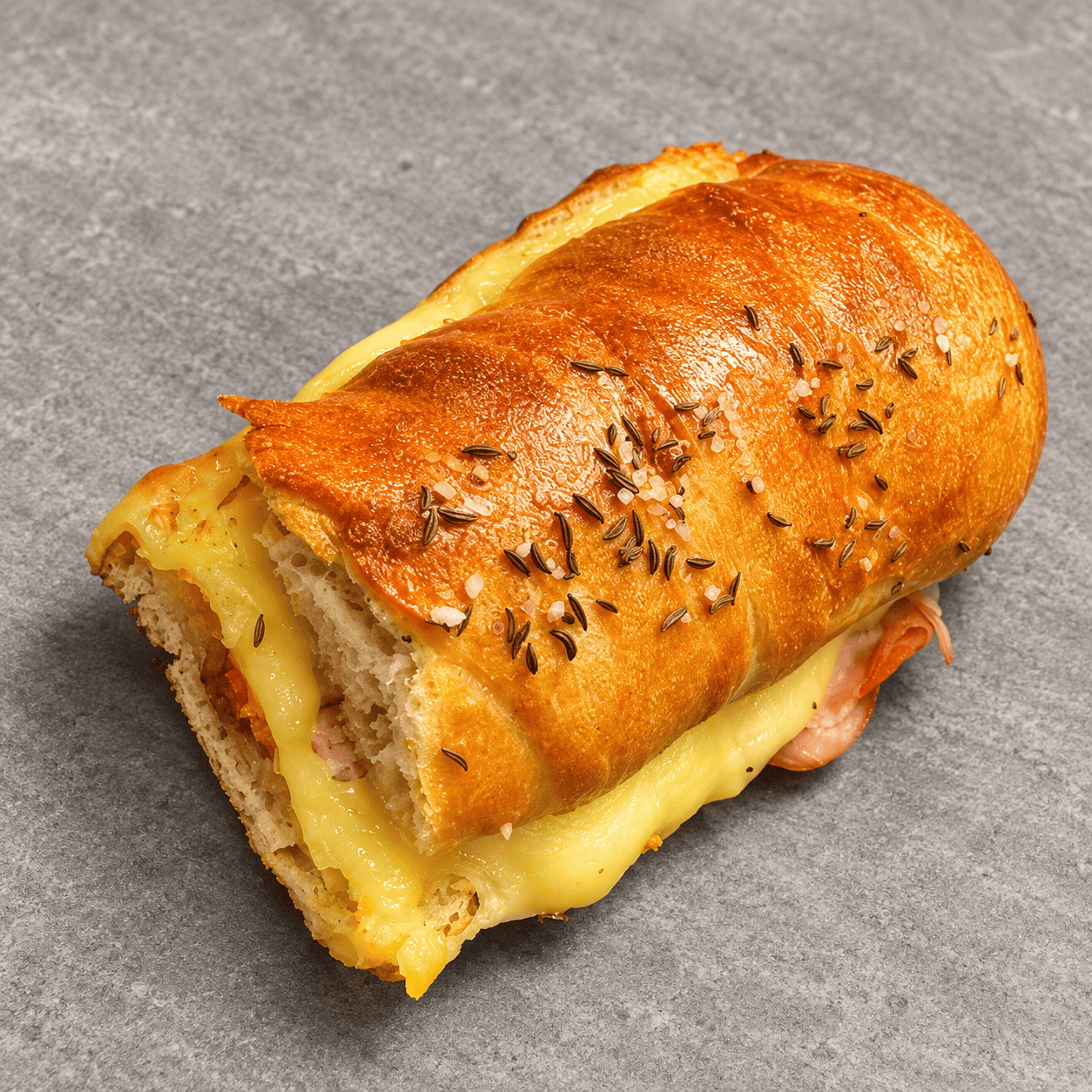 Heiß belegte Seele mit geschmolzenem Käse